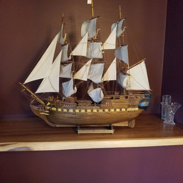 Collection of Reproductive ships/ Bluenose and Tall ships in Arts & Collectibles in Belleville - Image 3