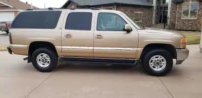 Ultimate trailer/people hauler, can easily haul large 30 plus ft camper, plus, 7 passengers, plus to...