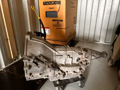Ford 4R70W automatic transmission. Came out of 2003 Mercury Grand Marquis with only 70,000 km’s on i...