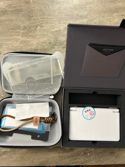 AYN Thor Pro (White) - BATCH 4 (UFS 4.0 Fast Storage) + Bundle, View more