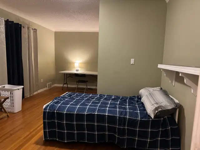 Room for rent Near University of Alberta