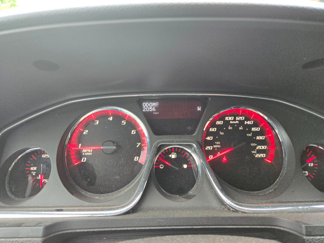 2013 GMC Acadia Downsizing in Cars & Trucks in Peterborough