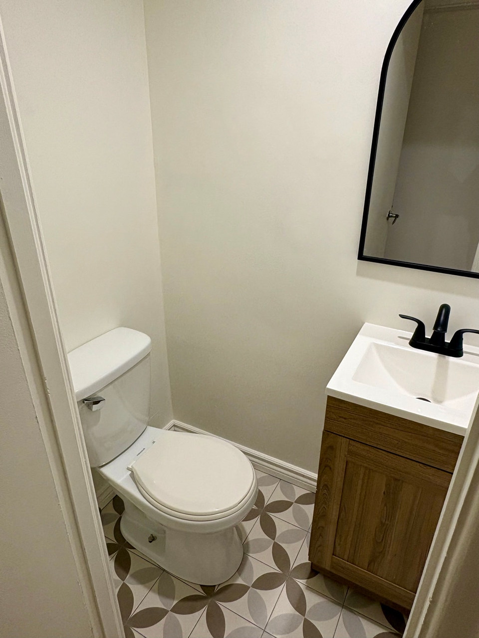 large 2 bedrooms 2 bathrooms 5