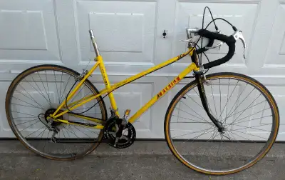 Vintage & Rare Raleigh 27" ladies bicycle, View more