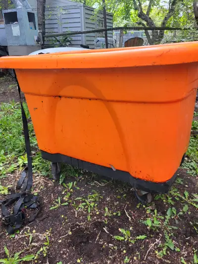Great for bathing your pet . Large plastic (polyurethane)tub with 4 locking wheels and a drain tap i...