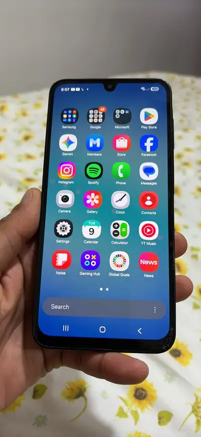 Samsung Galaxy A17, View more