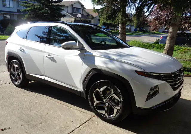 2023 Hyundai Tucson Hybrid Ultimate Top Trim Low kms, PERFECT!62863213831682124