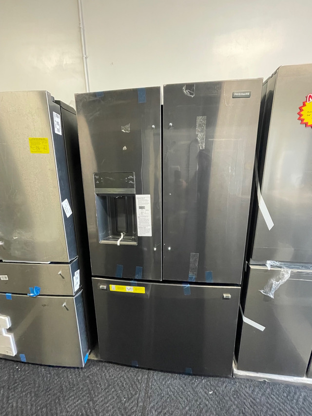 NEW 36” Frigidaire 27.8 Cu. Ft Water & Ice Dispenser Fridge  in Refrigerators in London