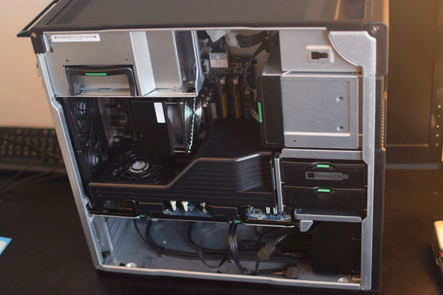 Workstation HP Z640 2x Xeon 24 Cores/64-128Gb/512gbSSD/M4000/W11 in Desktop Computers in City of Montréal - Image 3