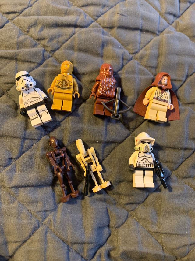 Authentic Lego Star Wars Minifigures Lot in Carry Case  in Toys & Games in Oshawa / Durham Region - Image 3