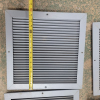 16 in h louvered vents