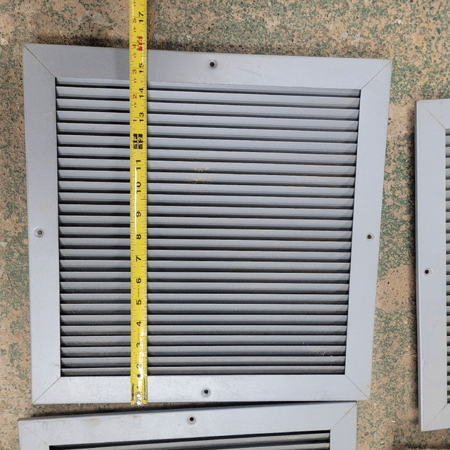 16 in h louvered vents in Other in Bedford