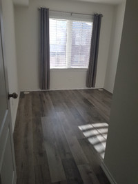 Clean private bedroom for rent on 2nd floor of townhouse