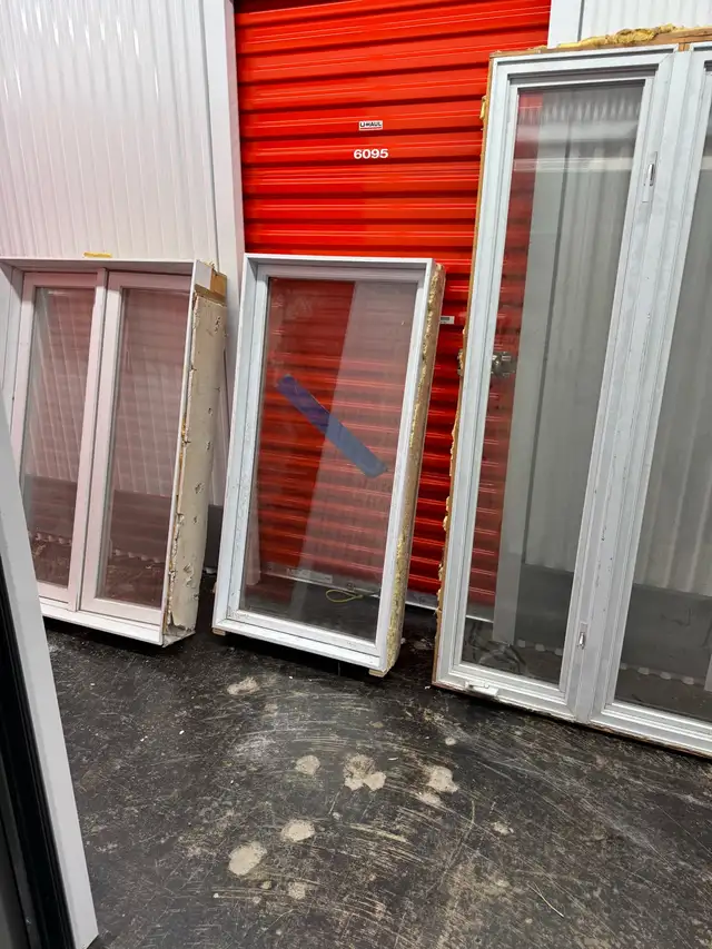 fenêtres et porte  in Windows, Doors & Trim in City of Montréal - Image 3