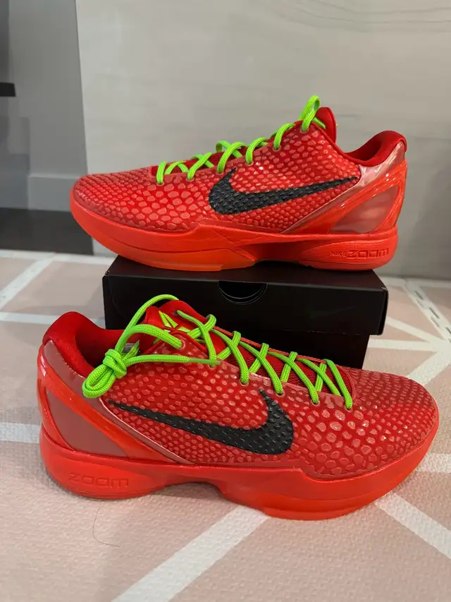 DS/Brand New Nike Kobe 6 Reverse Grinch Sz 11.5 i in Men's Shoes in Markham / York Region - Image 3