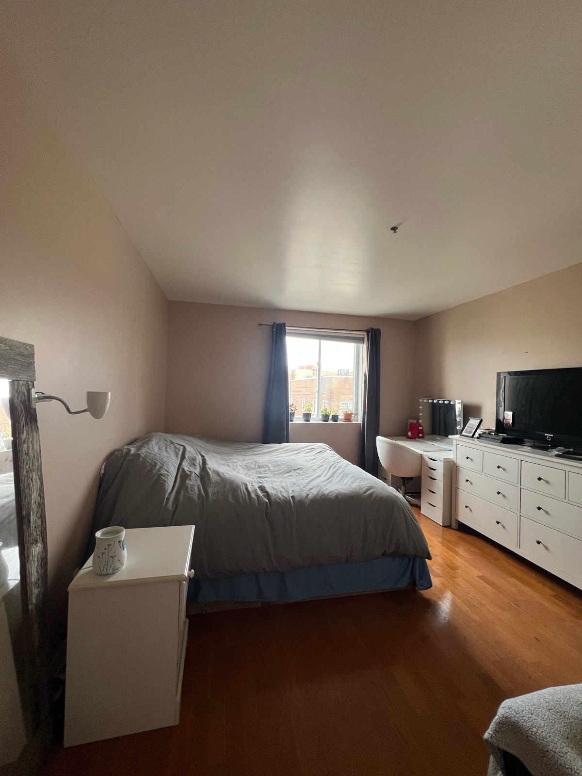 7e Avenue — photo 2