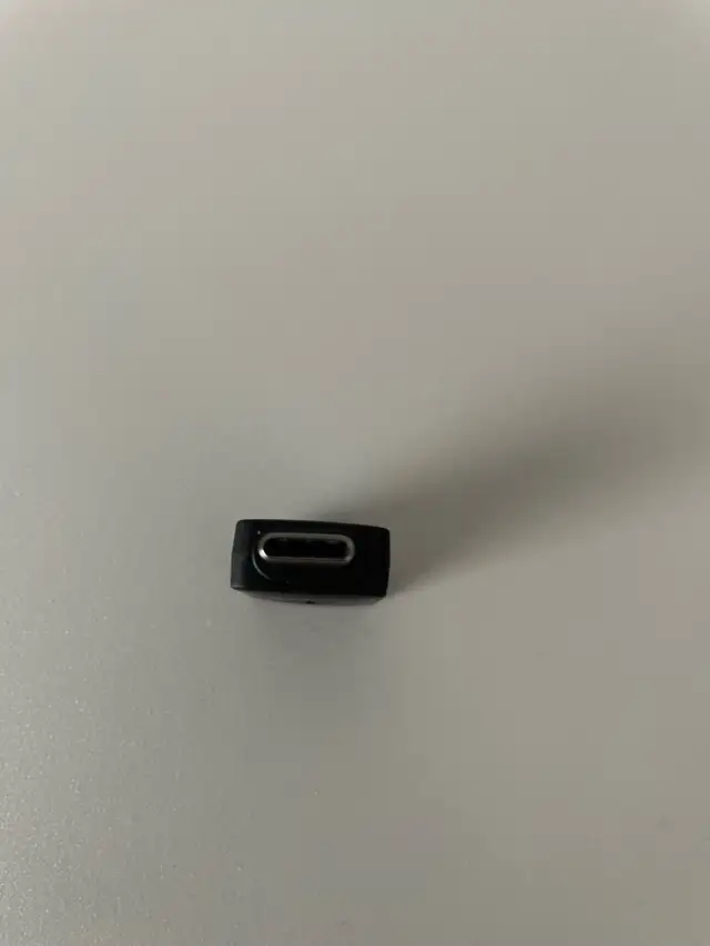 USB-C Adapter498132648513382402