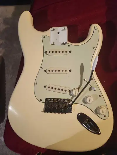 Loaded Olympic White Strat Body, View more