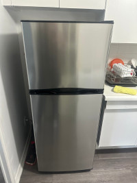 Fridge - Stainless Steel - AMAZING condition