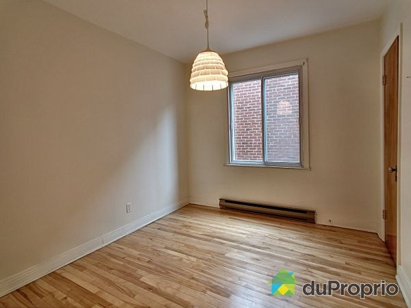 2425 Rue Dézéry — photo 2