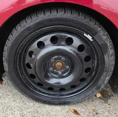 Brand New set of snow tires with rims (4 tires and 4 rims). Used for our 2019 Honda Accord Sport. Sn...