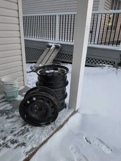 4-16 inch winter rims from a 2015 Hyundai Elantra