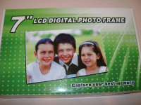 7" LCD Digital Photo Frame