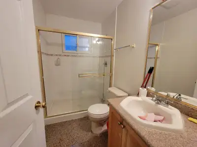 4BR front duplex near BCIT