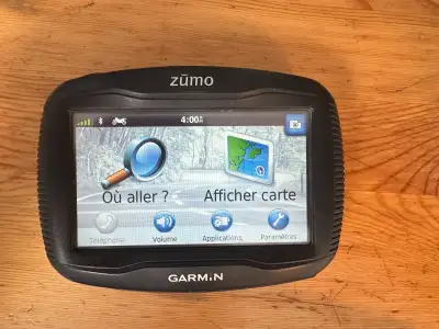 GPS Zumo 390LM de Garmin pour moto 275$ Carte mise-à-jour le 27 avril 2025 Carte City Navigator l'Am...
