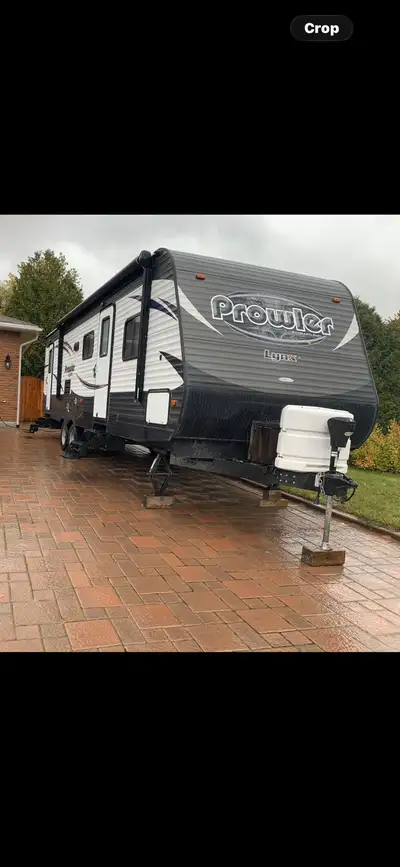 2016 travel trailer. Everything works except it needs a new valve on the hot water tank. Bunk bed, l...