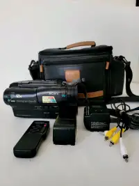 Sony Handycam CCD-TR33 Video 8 Camcorder Player Transfer 