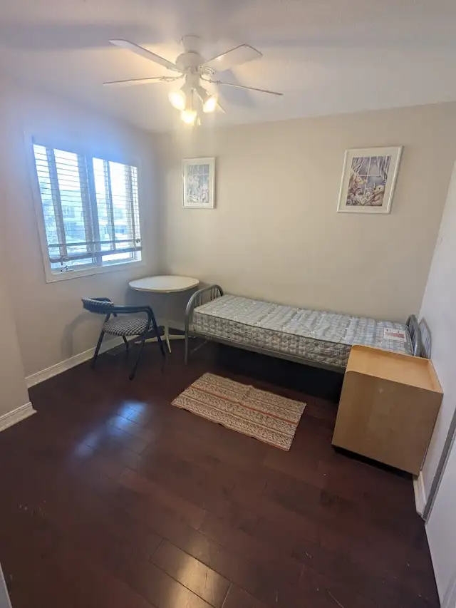 Move in today! All-inclusive room at Barrhaven, (Redpath drive)