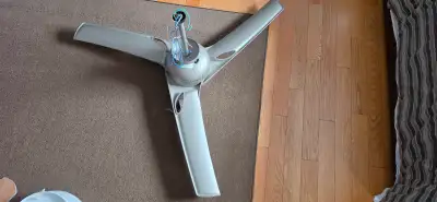 Ceiling Fan 52 inch Monte Carlo, View more