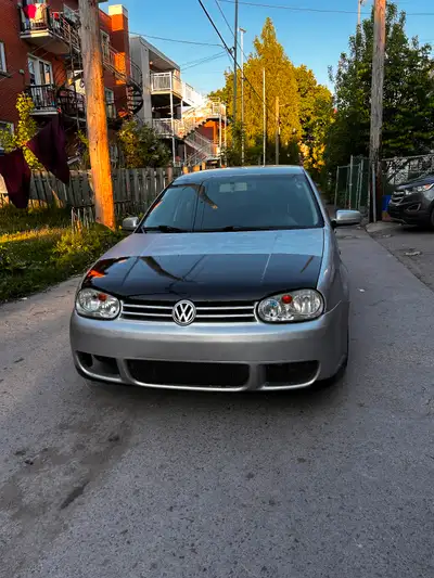 Golf 4 mk4 2004 2.0l manuel Voiture tres fiable beaucoup de beau moment avec, faible kilometrage de...