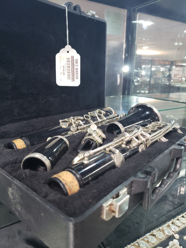 Yamaha YCL24 student model clarinet in Woodwind in Cole Harbour - Image 2