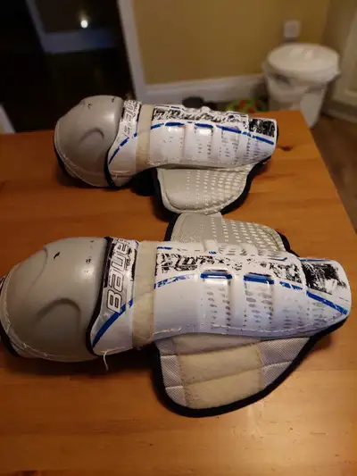 shin pads, View more