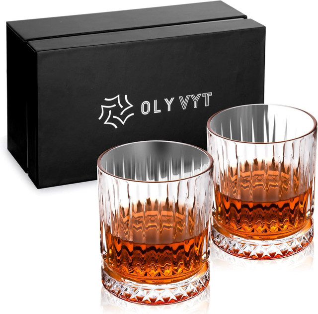 Whiskey glasses, set of 2 in a gift box in Kitchen & Dining Wares in Oakville / Halton Region