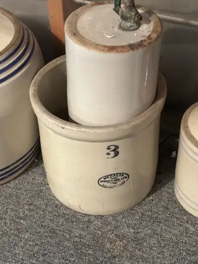 I'm offering a Medalta Stoneware crock, a vintage piece with a capacity of 3 gallons, perfect for co...