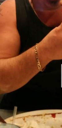Lost mens gold bracelet 