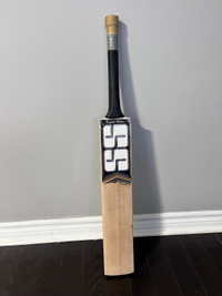 Cricket bat - English Willow SS Heritage