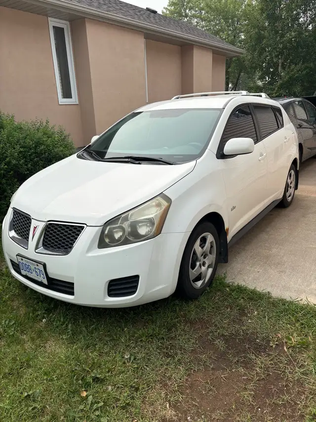 2009 Pontiac Vibe 