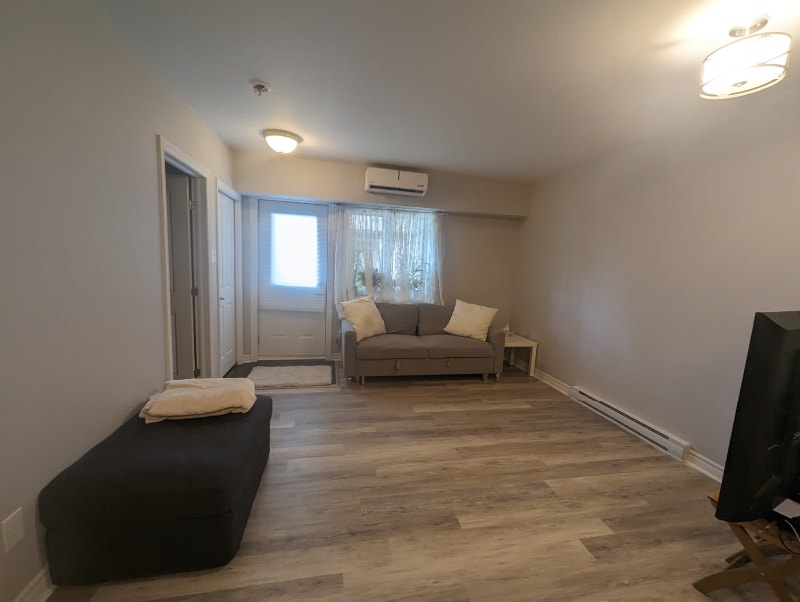 Don’t miss this beautiful cheep one bedroom apartme975Gatineau Long