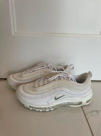 Like new men's Nike Air Max 97 running shoes sneakers size 8