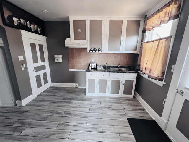 2 Beds 1 Bath House