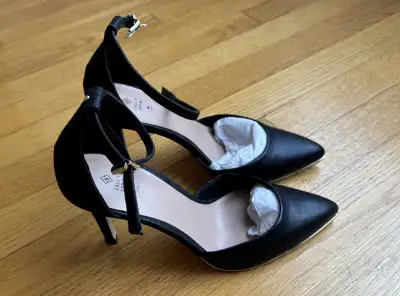 Call it Spring Vegan Black Shoe size 7, View more