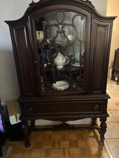 ✨ Vintage China Cabinet - Moving, make an offer ✨, View more