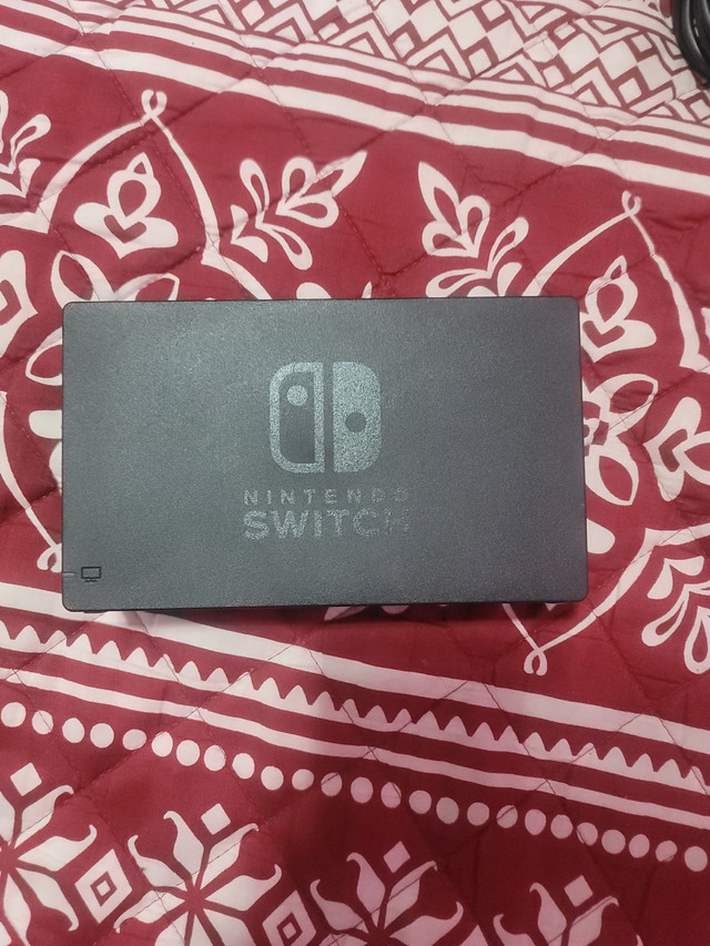 Nintendo switch bundle  in Nintendo Switch in Calgary - Image 3