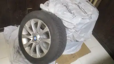 Winter Tires Michelin on rims ,Used on a BMW. These tires are in very good condition See photos for...