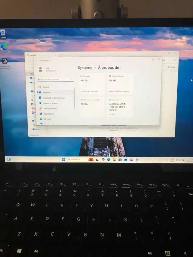 Microsoft Surface Laptop417316231677880321