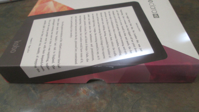 Kobo Clara HD eReader Wi-Fi 6.0inch 8GB Black N249-KU-BK-K-EB (N in General Electronics in St. Catharines - Image 2